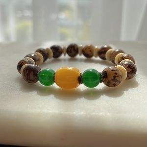 Beaded bracelet